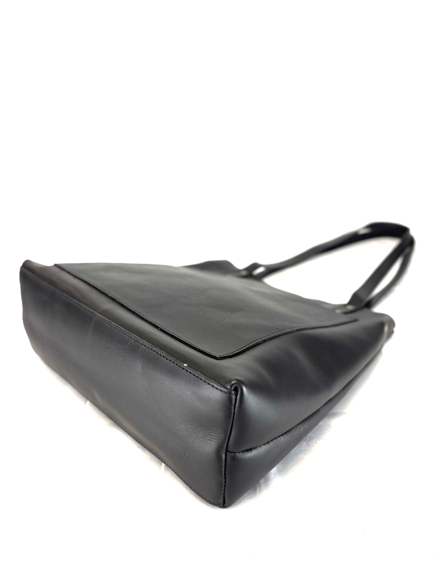 The Perfect Leather Bucket - Midnight Black
