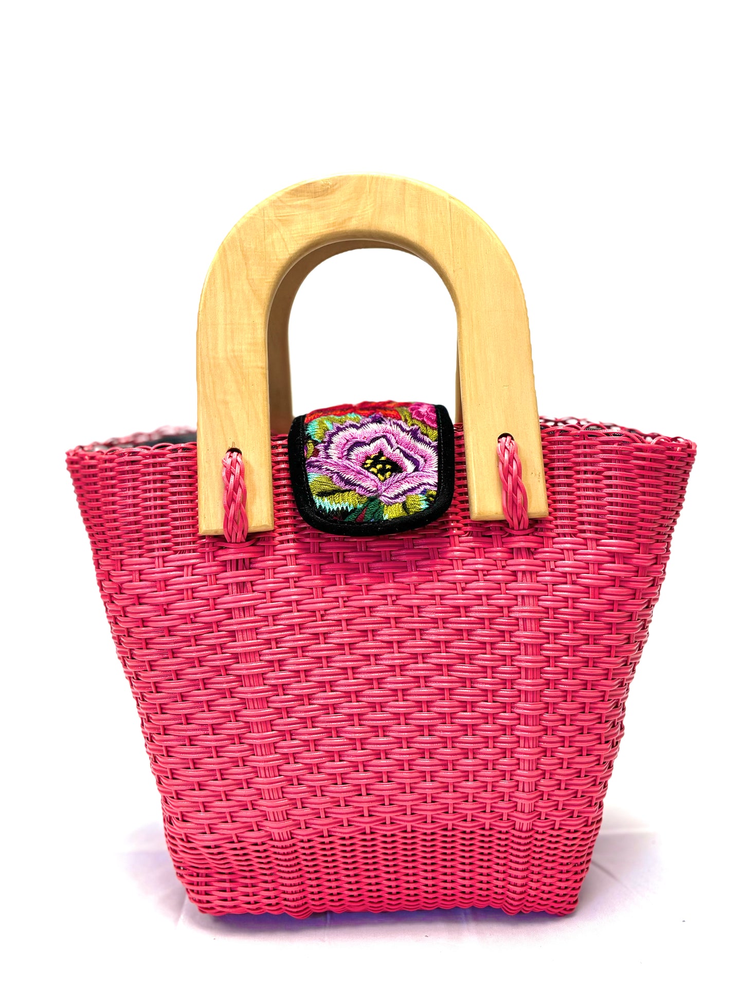 Woven Beach Collection - Large w/ Wooden Handle - Magenta