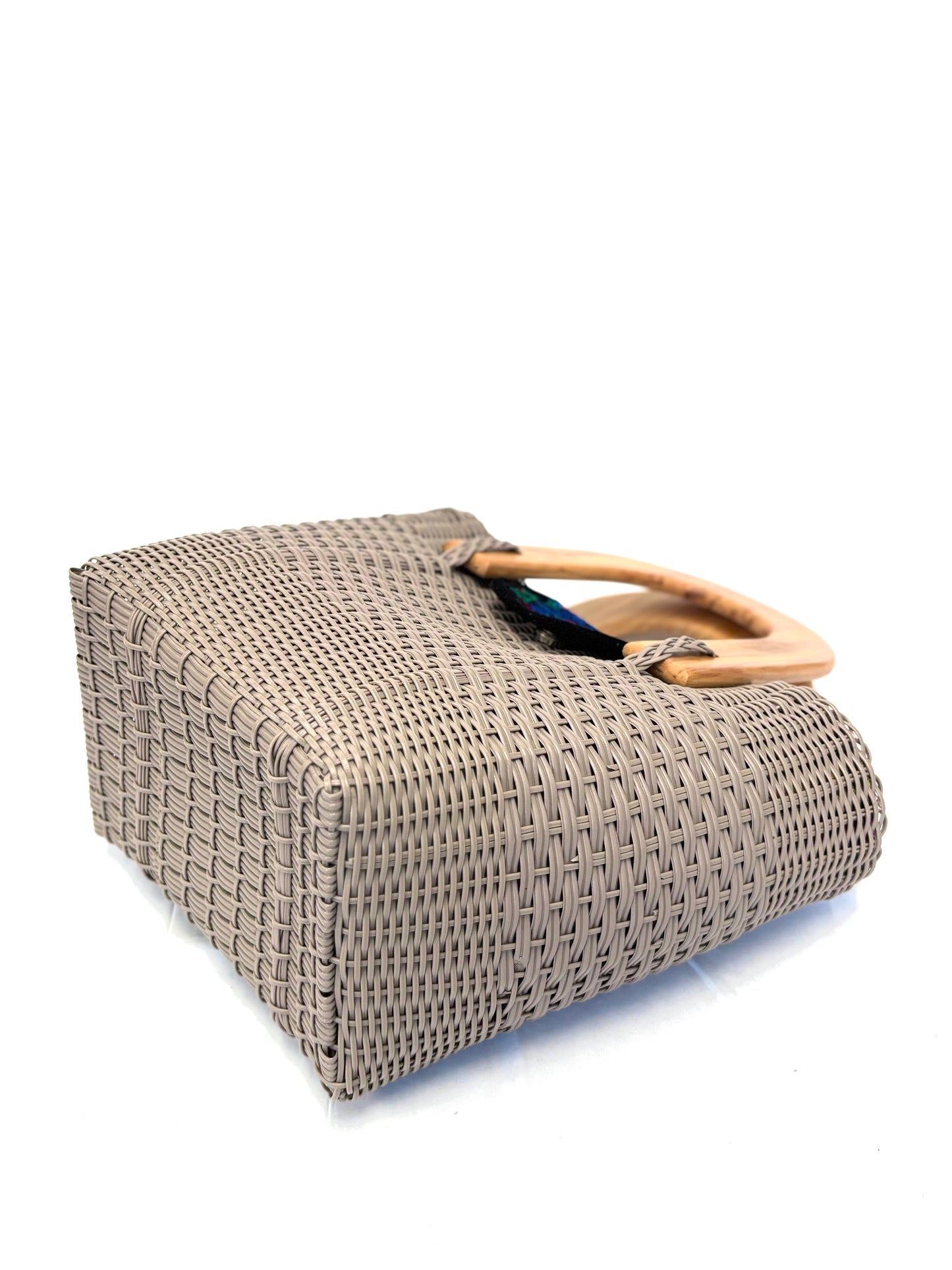 Woven Beach Collection - Large w/ Wooden Handle - Taupe