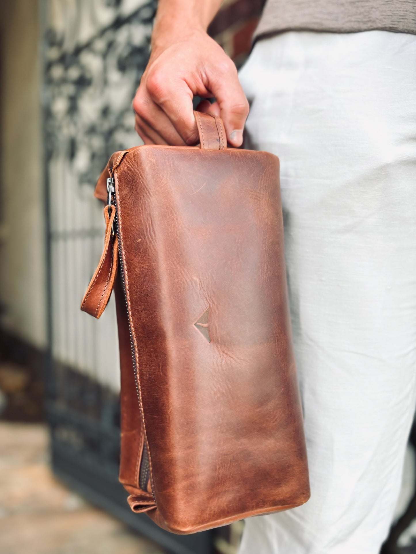 The Signature Men’s Toiletry Bag
