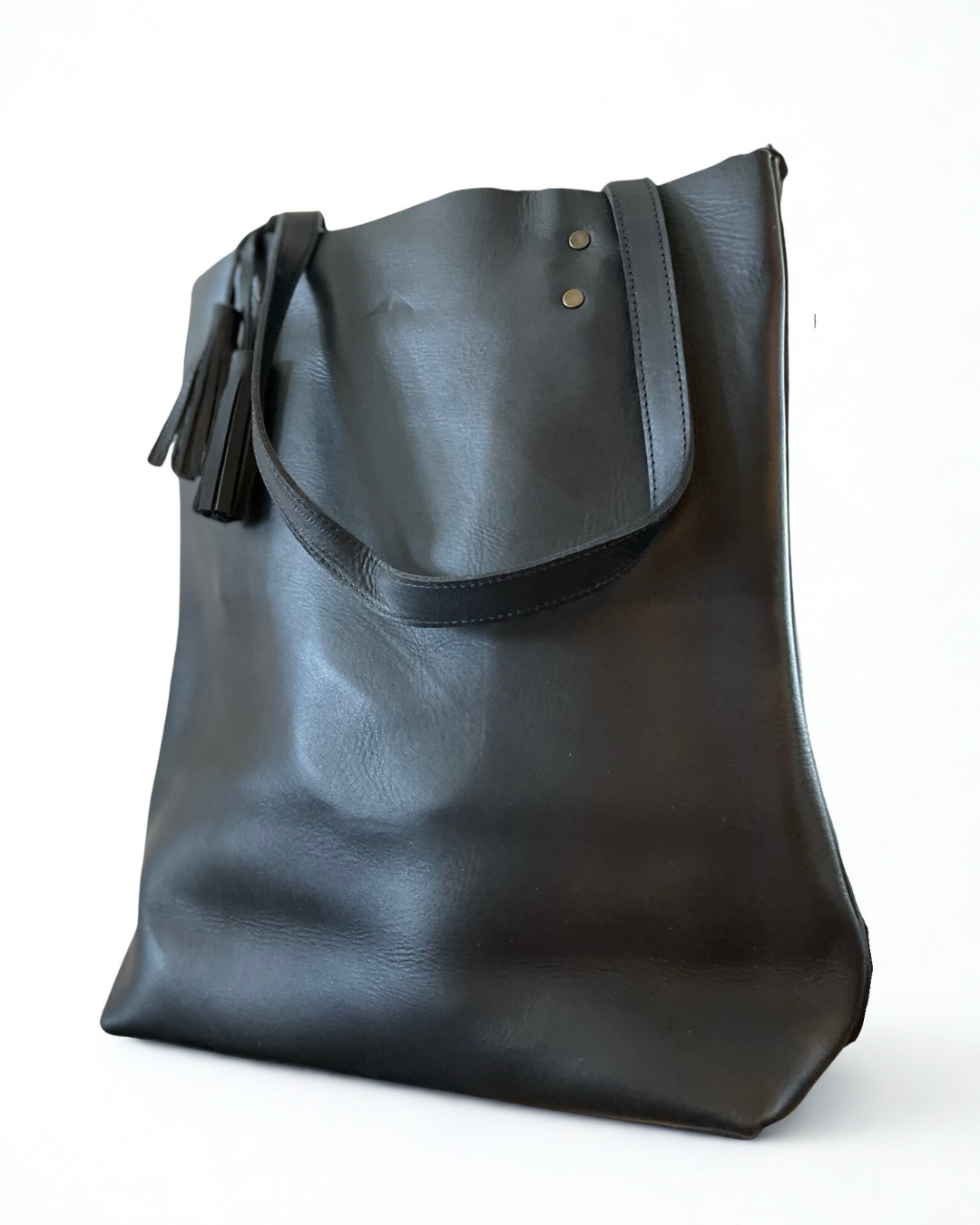 Magdalena - Midnight Black