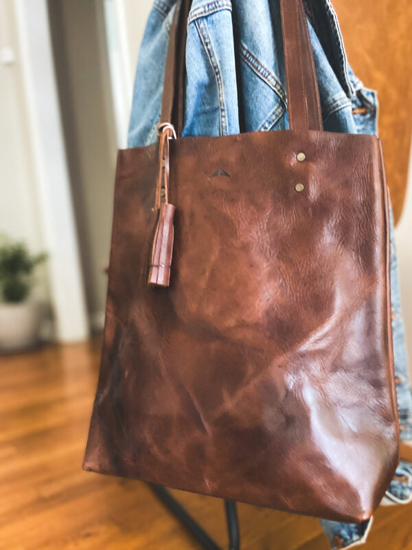 Classic Leather Bucket - Mocha