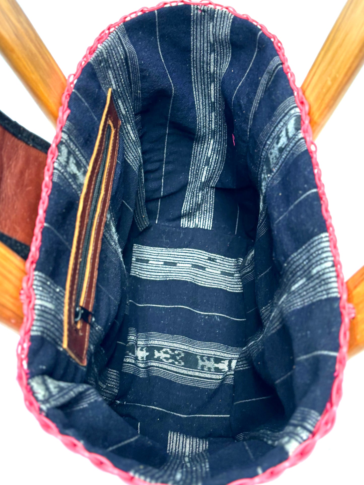 Woven Beach Collection - Large w/ Wooden Handle - Magenta