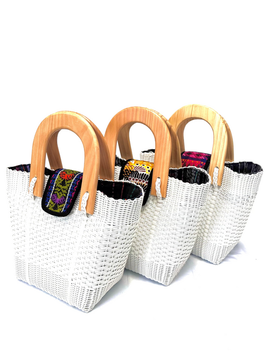 Woven Beach Collection - Large w/ Wooden Handle - Crisp White