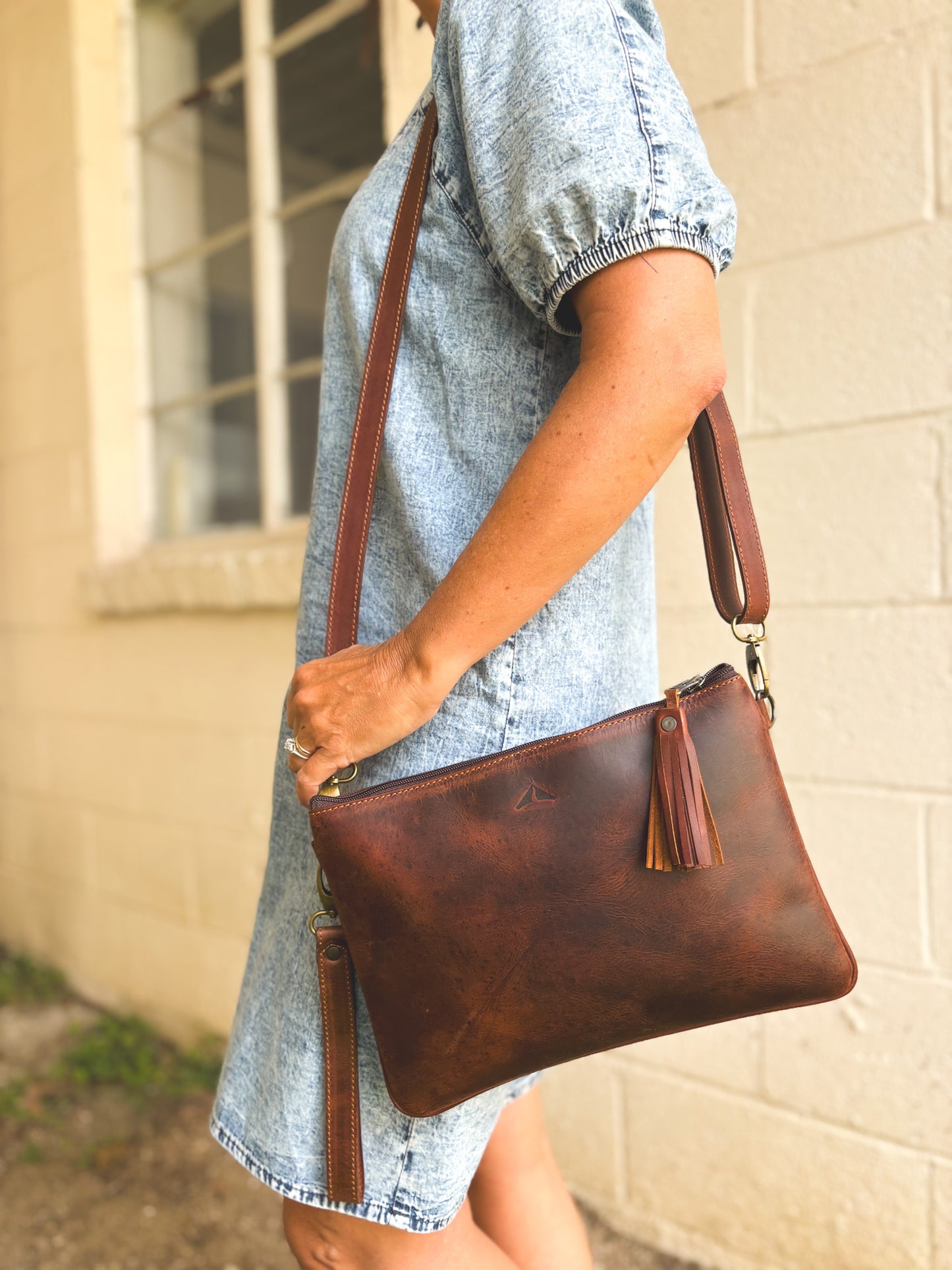 Crossbody Clutch - Mocha