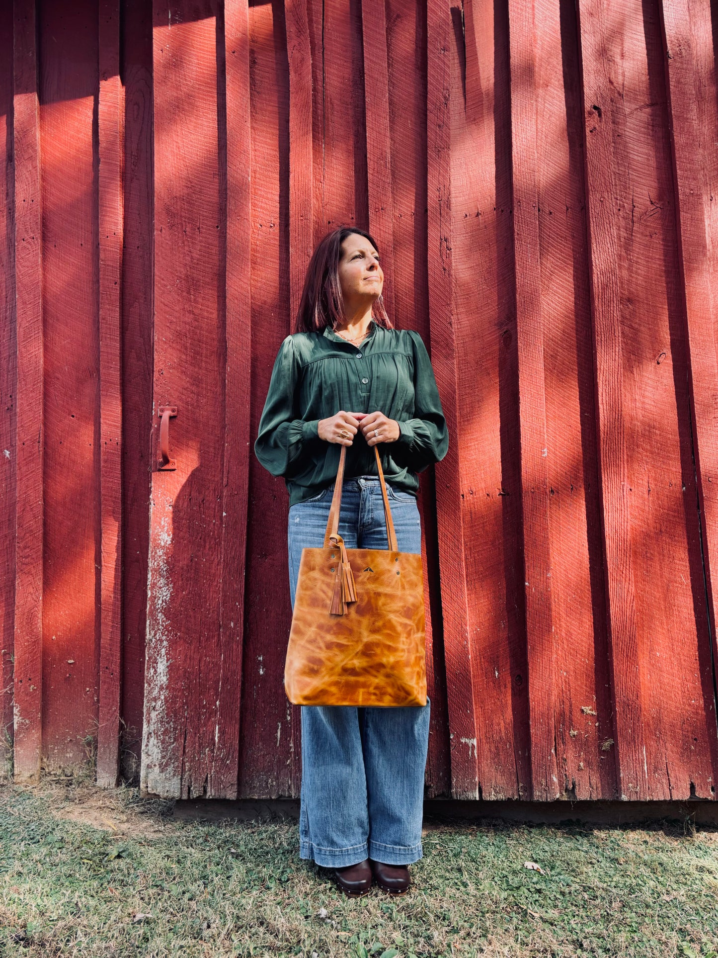 Classic Leather Bucket - Camel