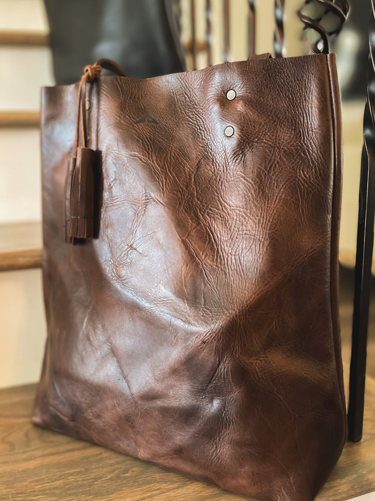 Classic Leather Bucket - Mocha