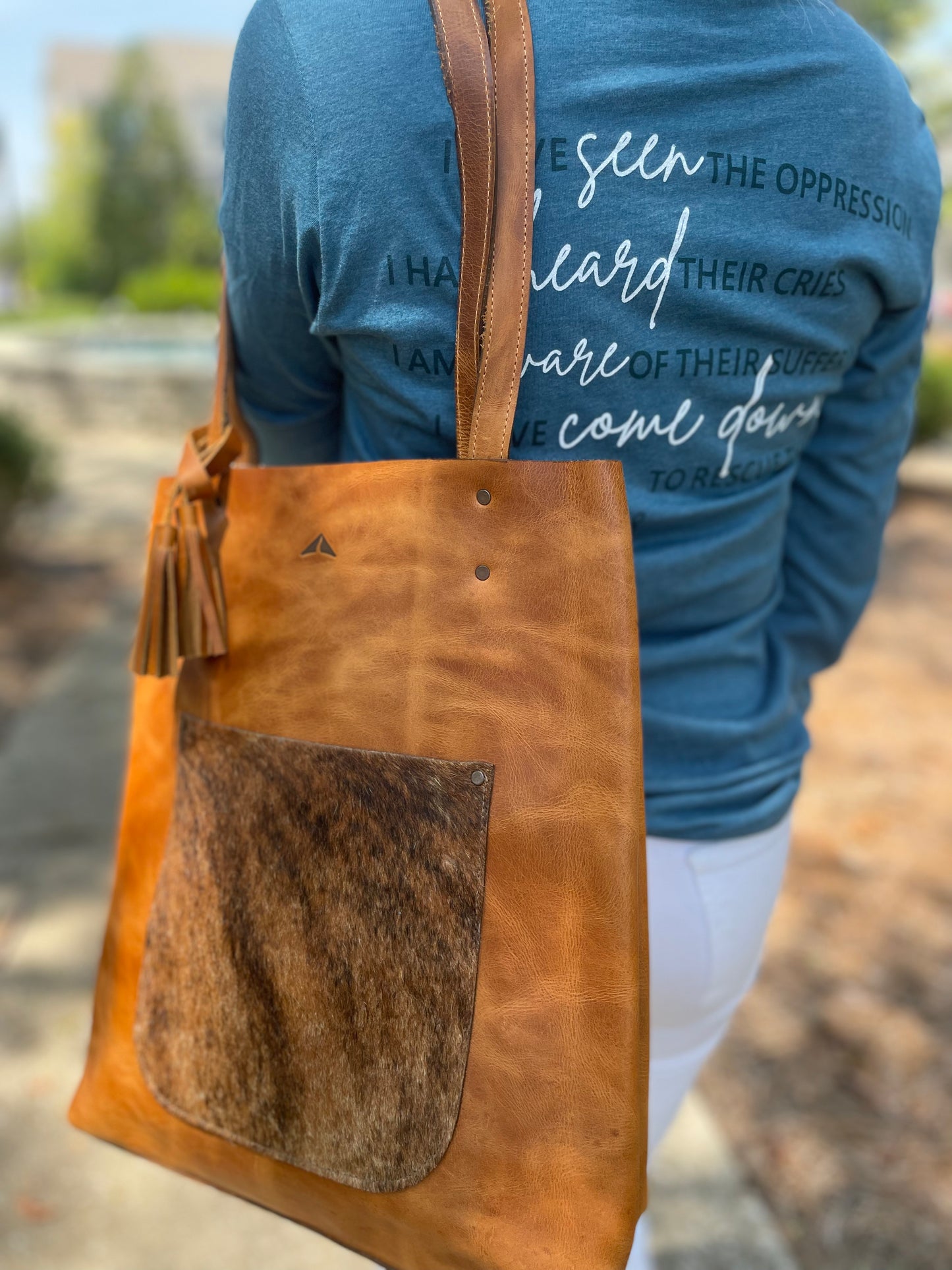 Classic Leather Bucket with Cowhide Pocket - Camel