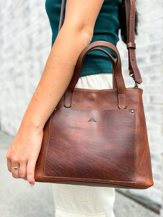 The Perfect Leather Handbag - Mocha