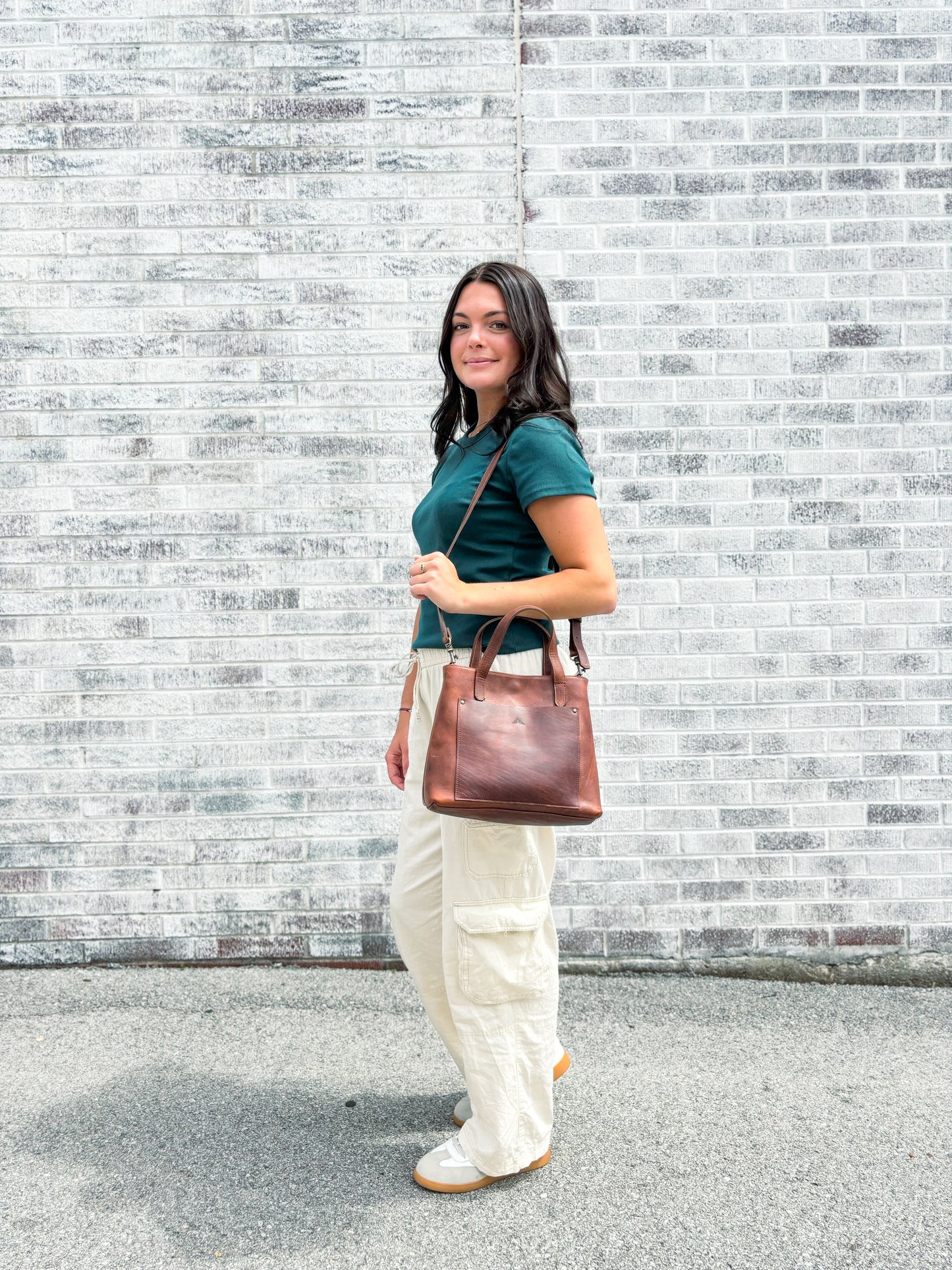 The Perfect Leather Handbag - Mocha