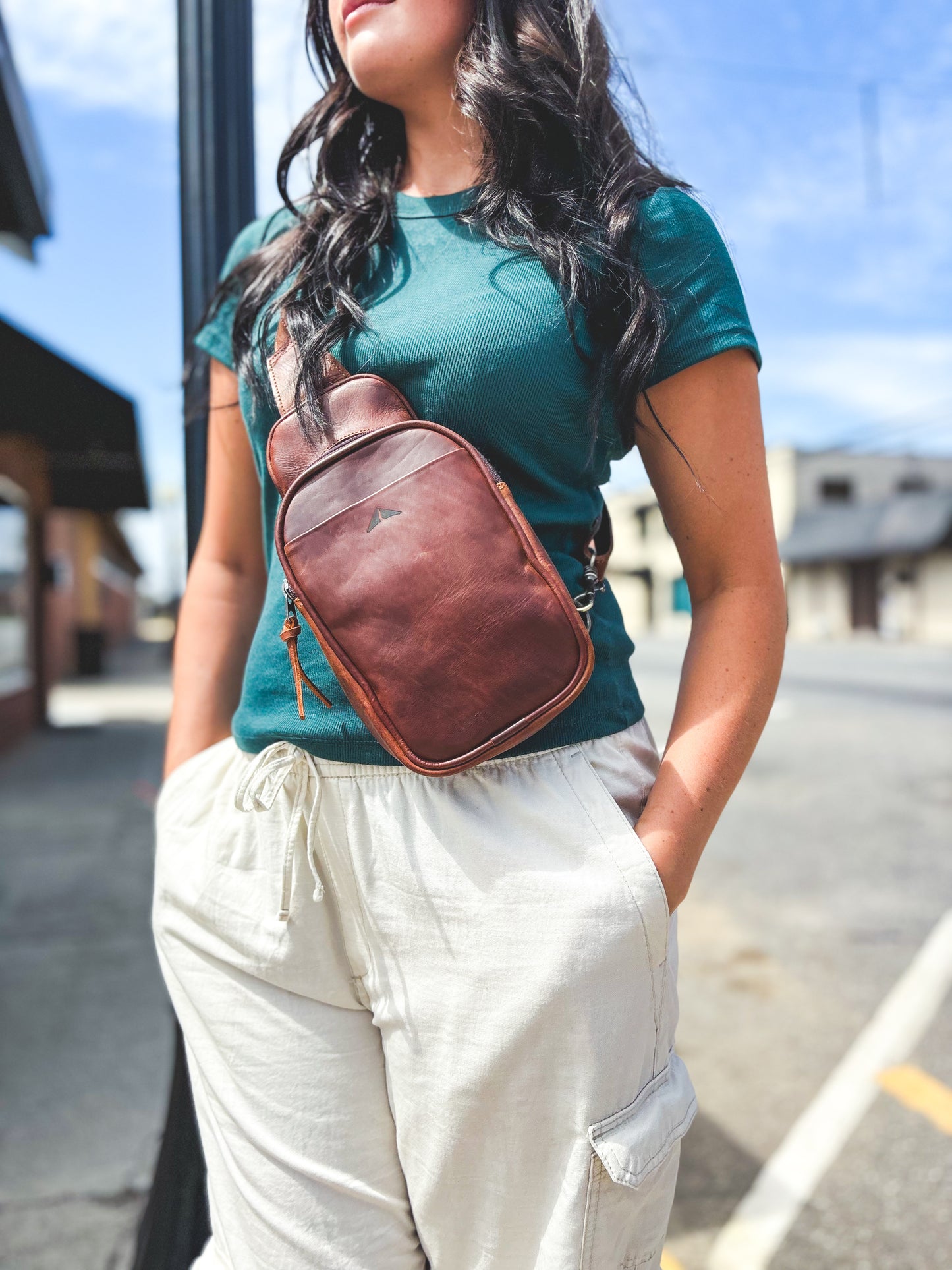 Leather Crossbody Pouch - Mocha