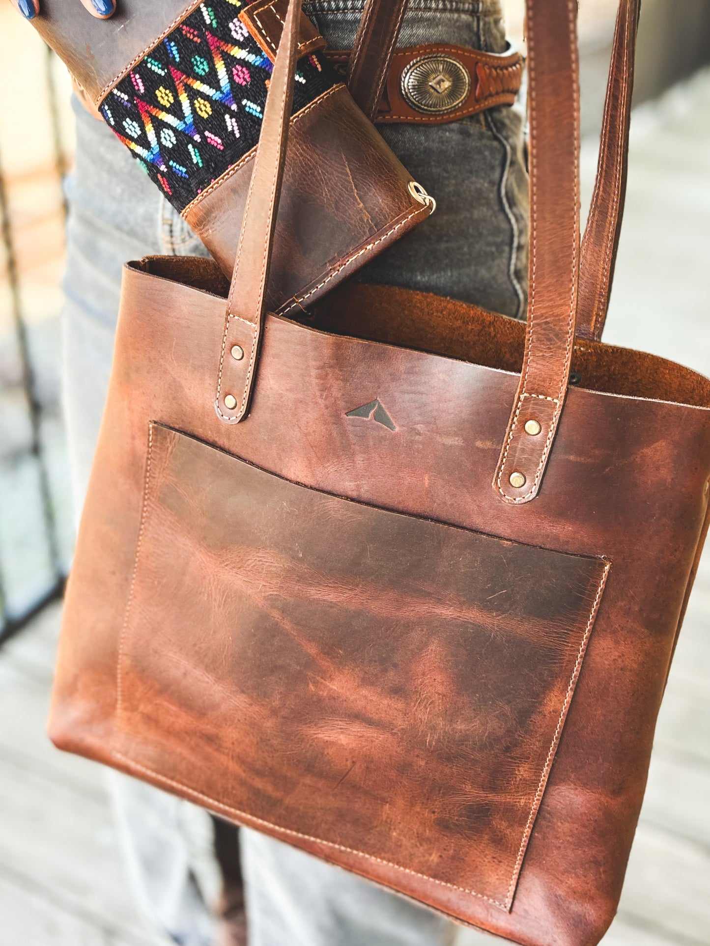 The Perfect Leather Bucket - Mocha