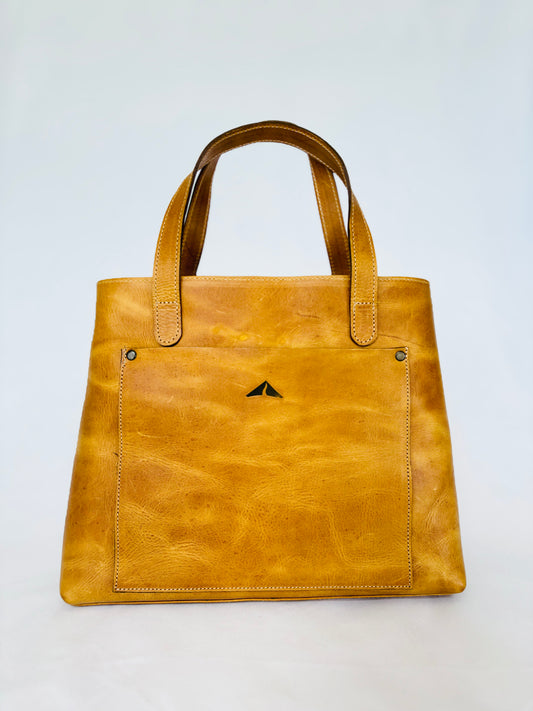 The Perfect Leather Handbag - Camel