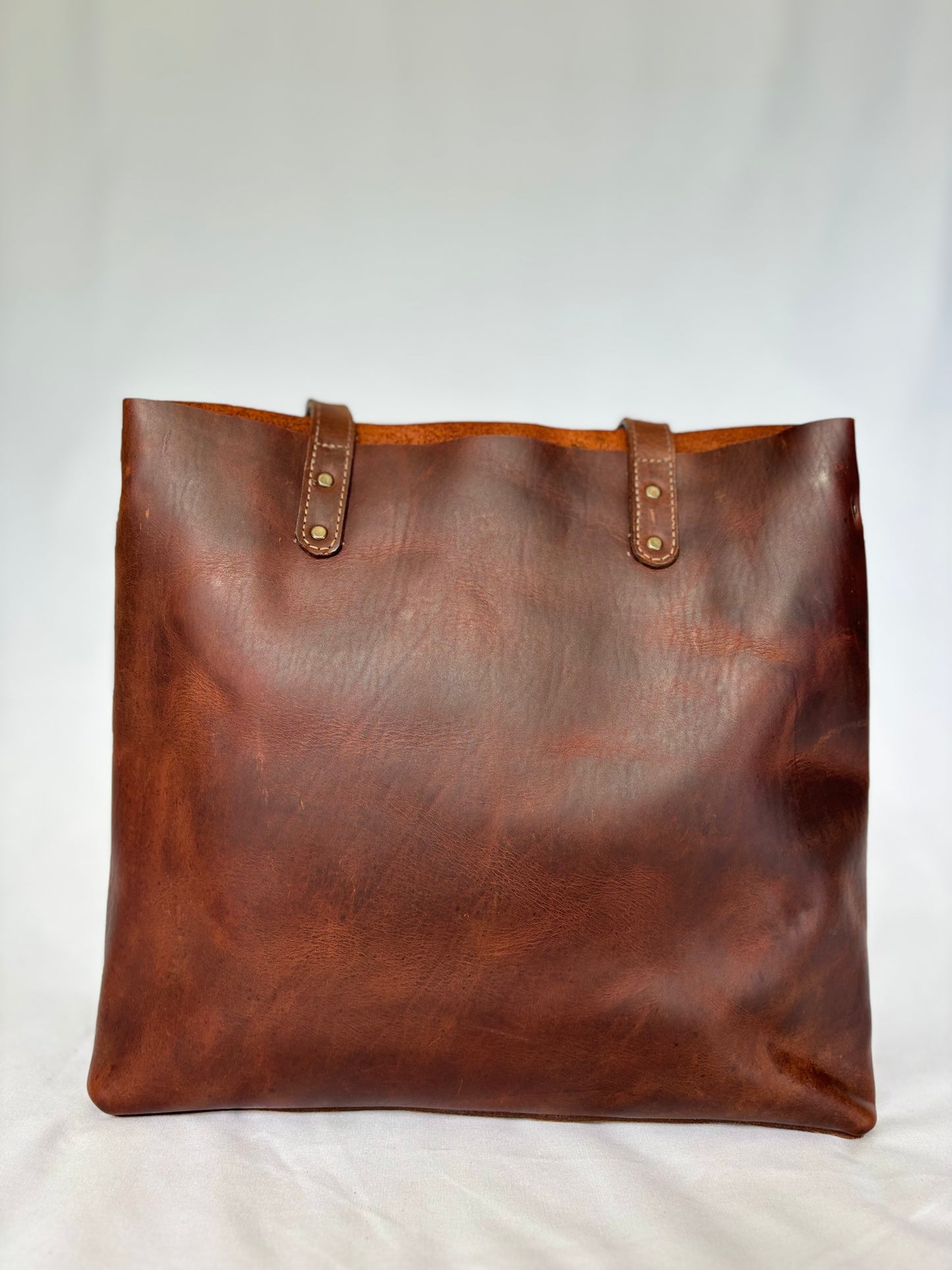 The Perfect Leather Bucket - Mocha