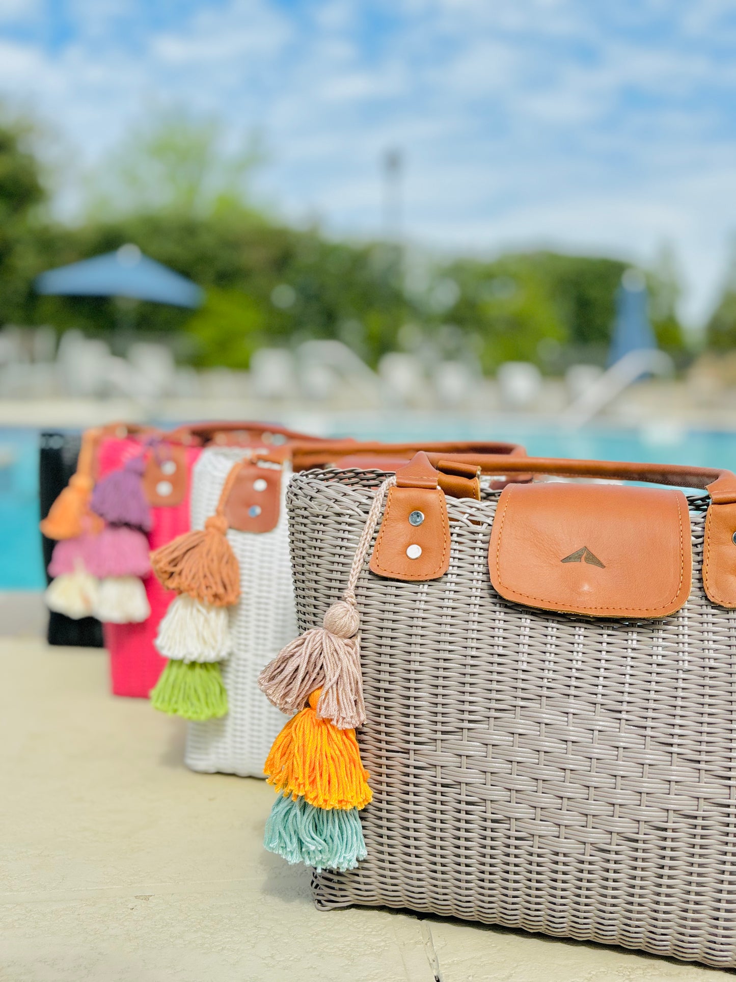 Woven Beach Collection - Large Tote w/ Sandalwood Leather Accent