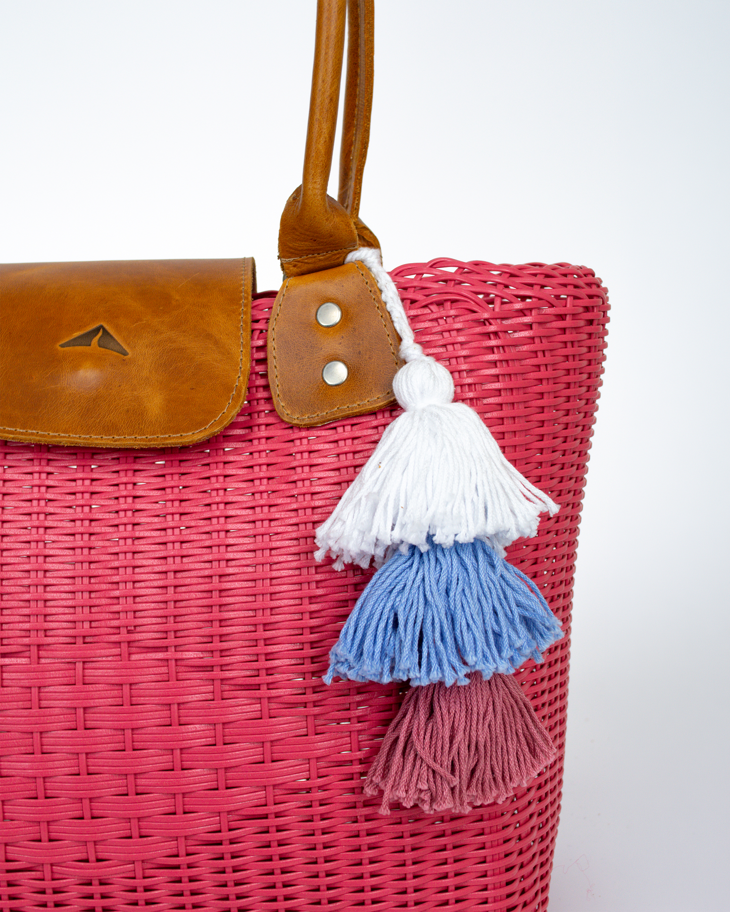 Woven Beach Collection - Large Tote w/ Sandalwood Leather Accent