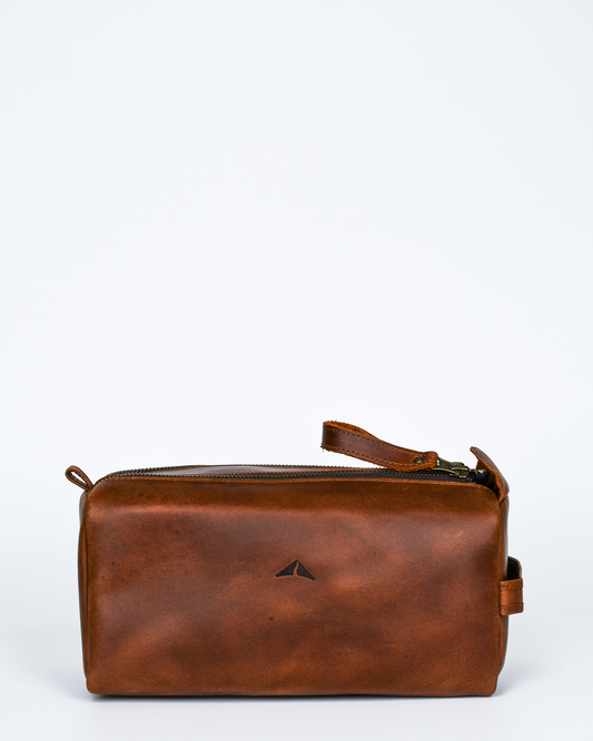 The Signature Men’s Toiletry Bag