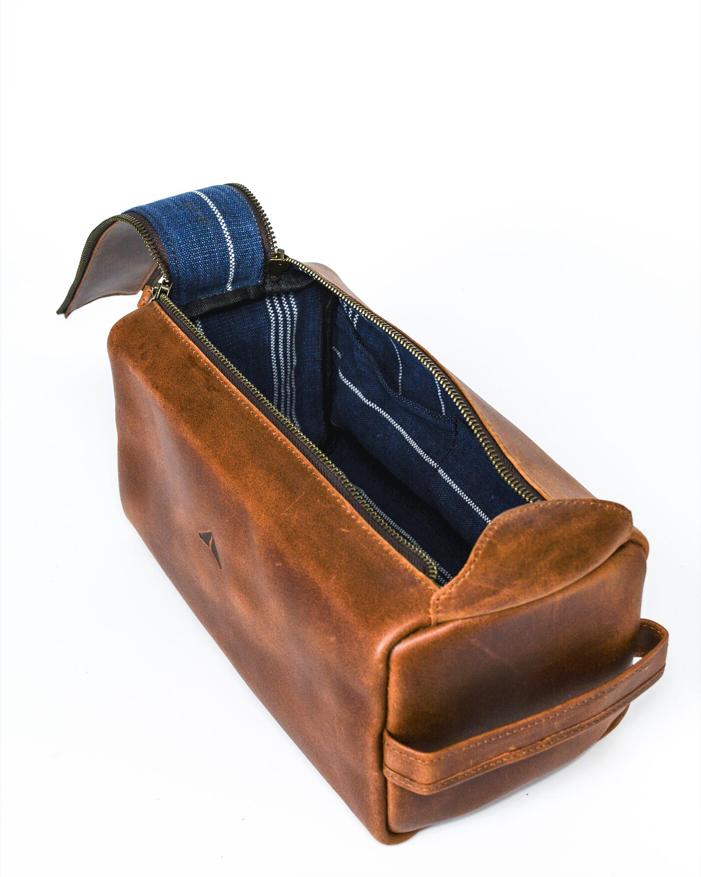 The Signature Men’s Toiletry Bag